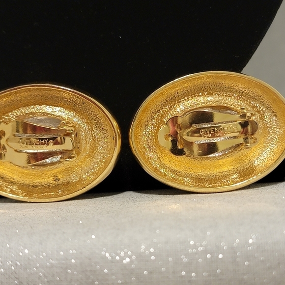 VINTAGE GIVENCHY Chunky Link Crystal Necklace w/Matching Earrings - Picture 8 of 13